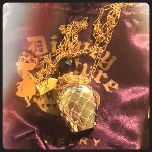 Disney Couture Alice In Wonderland Necklace